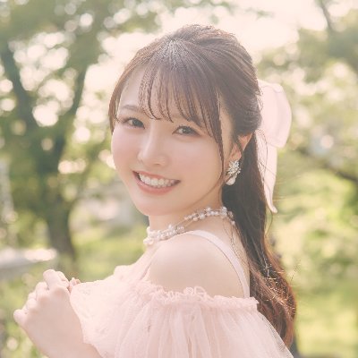 麻倉もも Momo Asakura official's profile picture