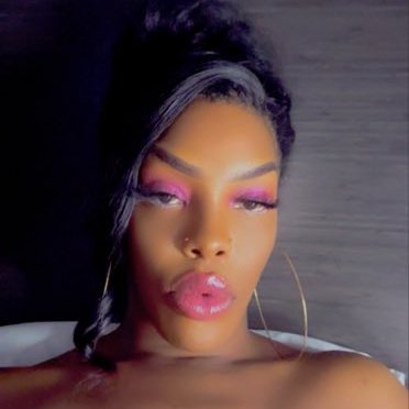 𝔹𝕣𝕒𝕥𝔻𝕒𝔻𝕠𝕟𝔻𝕒𝕕𝕒💋's profile picture