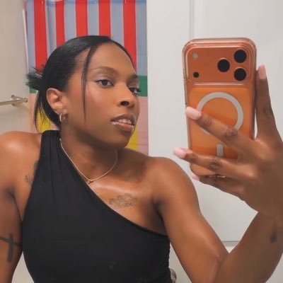 LoDxne's profile picture