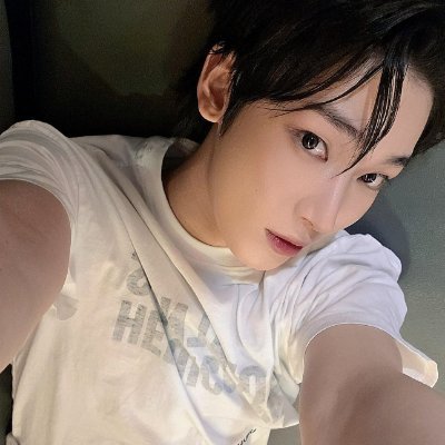 َ's profile picture