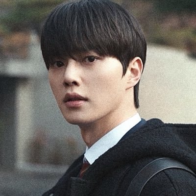 femjoowon's profile picture