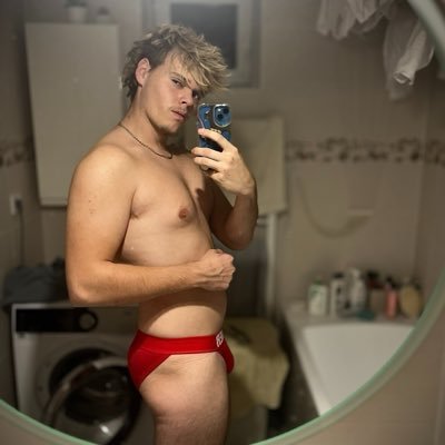 justveea_'s profile picture