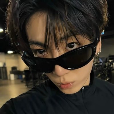 strwbrykooo's profile picture