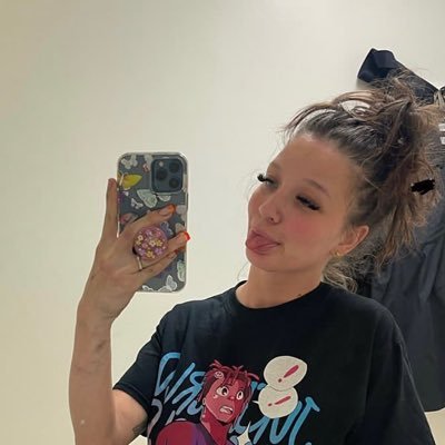 edith barrow's profile picture