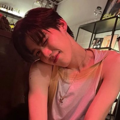 aeweiyu's profile picture