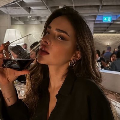 𝗦𝗛's profile picture