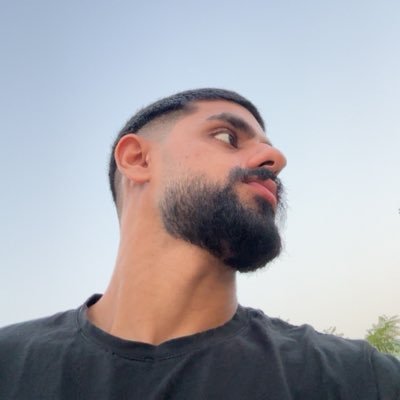 علـي's profile picture
