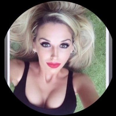 Sue Mac's profile picture