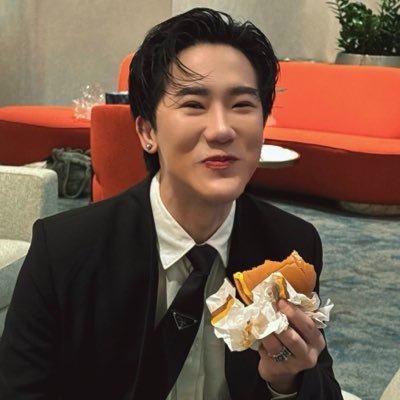 🐰🍊คูมฟ้าบู๊ #พักการติ่ง's profile picture