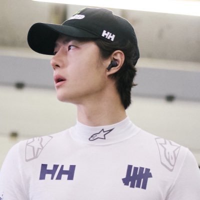 แสนล้านหมื่นพันเอกโทรตรีจัตวาหมอยง ʕ·ᴥ·ʔ ♡'s profile picture
