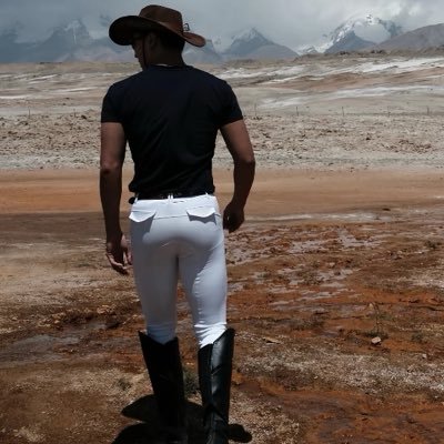 Shzsm6's profile picture