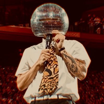 nic 🦋's profile picture