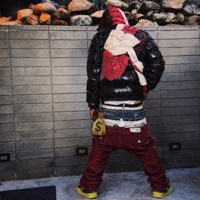 JP💰's profile picture