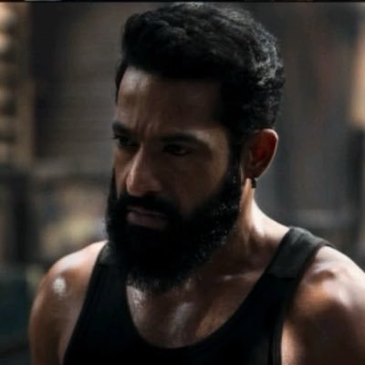 RRRam_charan's profile picture