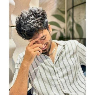 Mr_AYAN__KHAN_7's profile picture