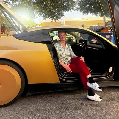 gailalfaratx's profile picture