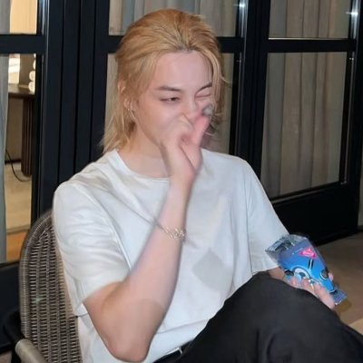 fyaholic's profile picture