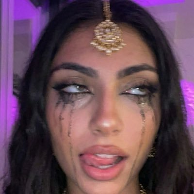 اخوها's profile picture