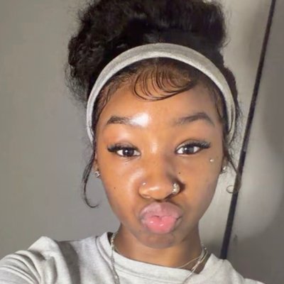 urlillysilly's profile picture