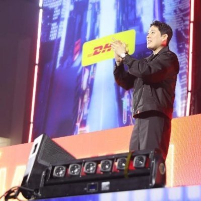 Moon's profile picture