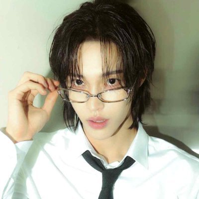 wonbin pics's profile picture