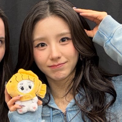 hyper-charla's profile picture