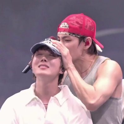 vhope love bot's profile picture