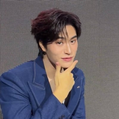 pormornor_'s profile picture