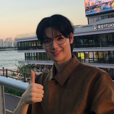 cravitytwt's profile picture