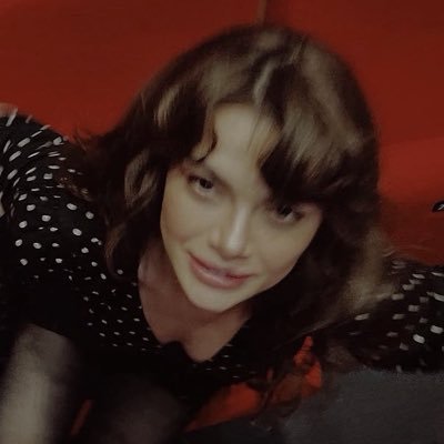 sinemreign's profile picture