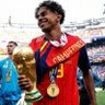 كريسينسيو #بطل_العالم 🇪🇸🏆 的头像