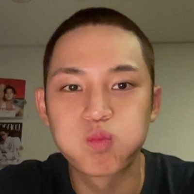 뀨띠's profile picture