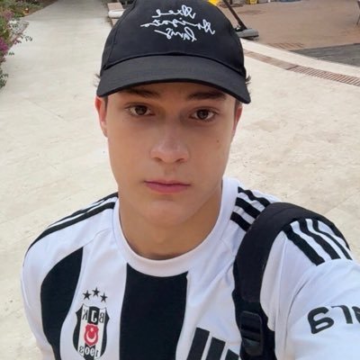 J's profile picture