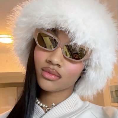 Angelreese27's profile picture