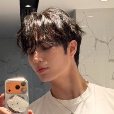 wwanarats's profile picture