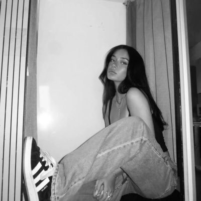 ًً's profile picture