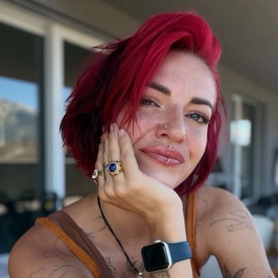 𝗔𝗗𝗘𝗟𝗘 🍓's profile picture