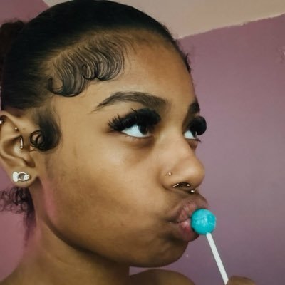TheerealAriLe's profile picture
