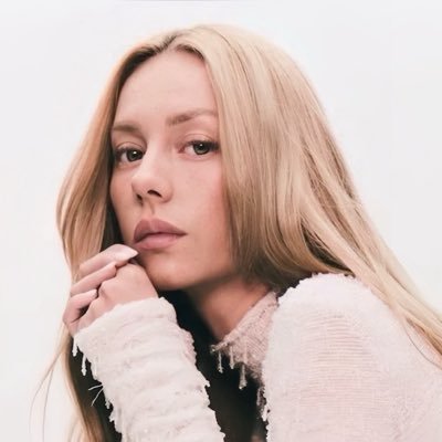 best of ester expósito's profile picture