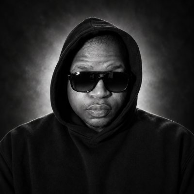 levgeekshow's profile picture