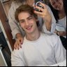 L 的头像