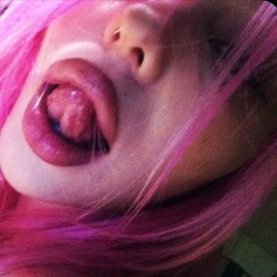 yan's profile picture