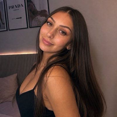 serenaKvbz's profile picture