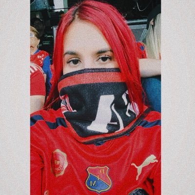 🍉🦇𖤐⋆ᴎía⋆𖤐's profile picture