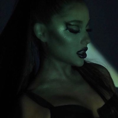 wanringsigns's profile picture