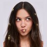 caroline || fan account 的头像