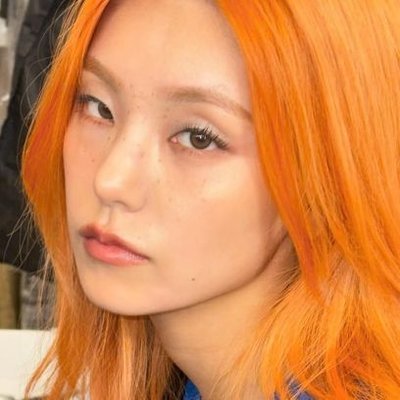 মিশা's profile picture