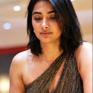 Sharmidevq's profile picture