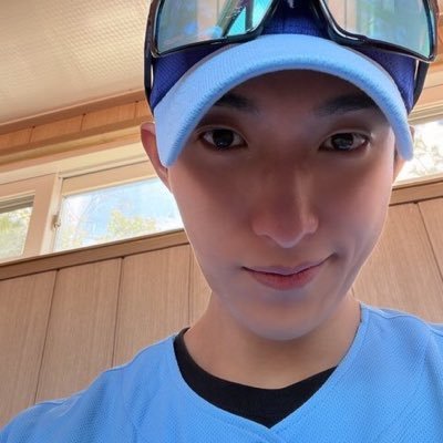 ely misses kyeom's profile picture
