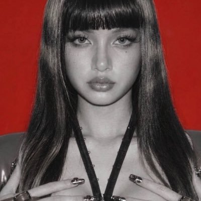 BIGLILIxBADBICH's profile picture